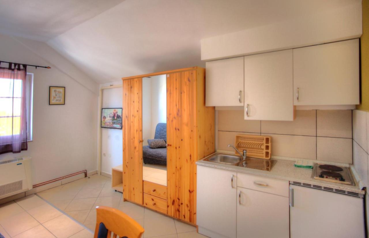 Bokun Apartments II Sisak Eksteriør billede