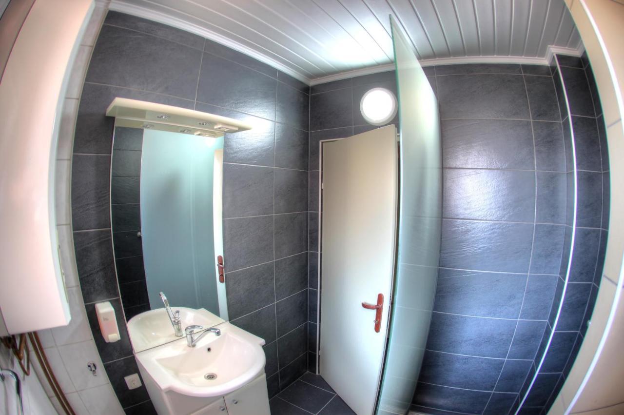 Bokun Apartments II Sisak Eksteriør billede
